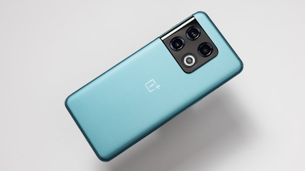 OnePlus 10 Pro is one of the best Cyber Monday deals this year