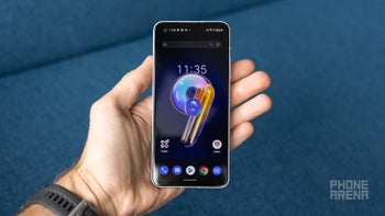 The refreshingly compact Asus ZenFone 9 is officially getting Android 13 before Christmas