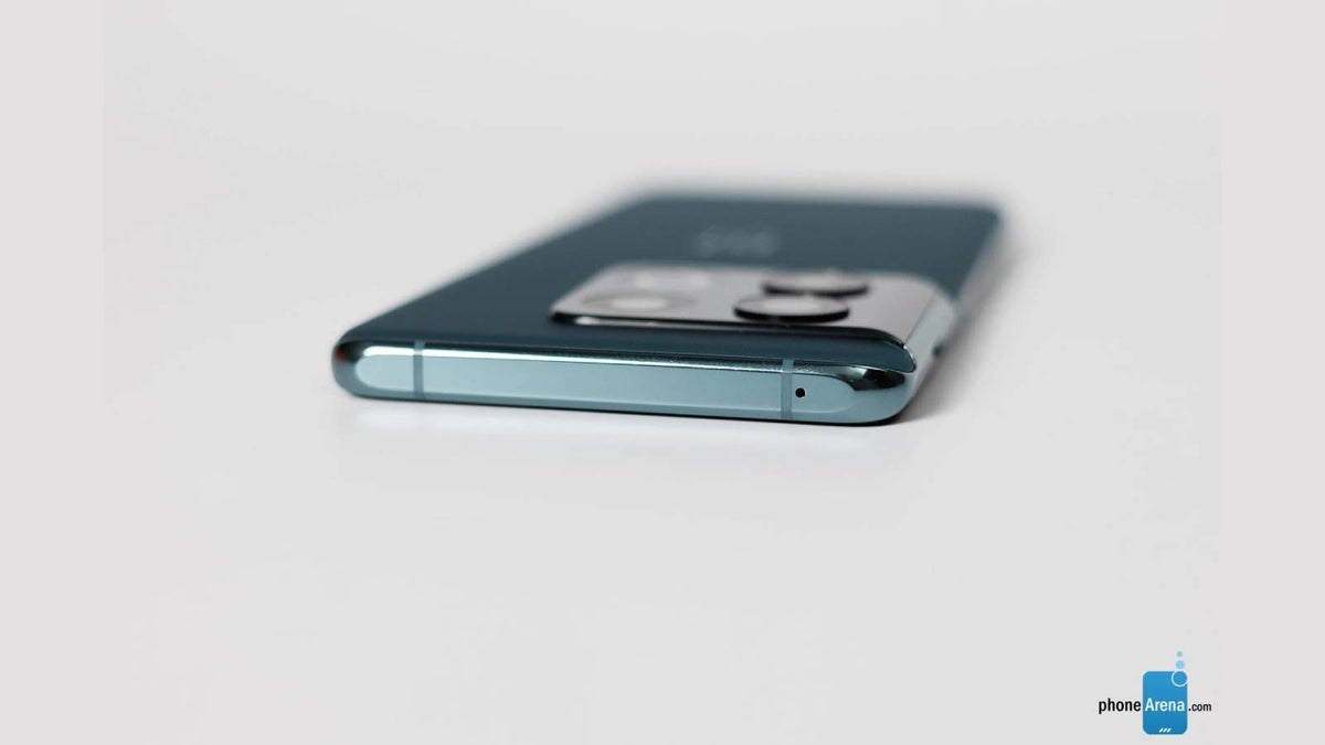 OnePlus 10 Pro deal slashes a solid $350 off the launch price of the flagship killer