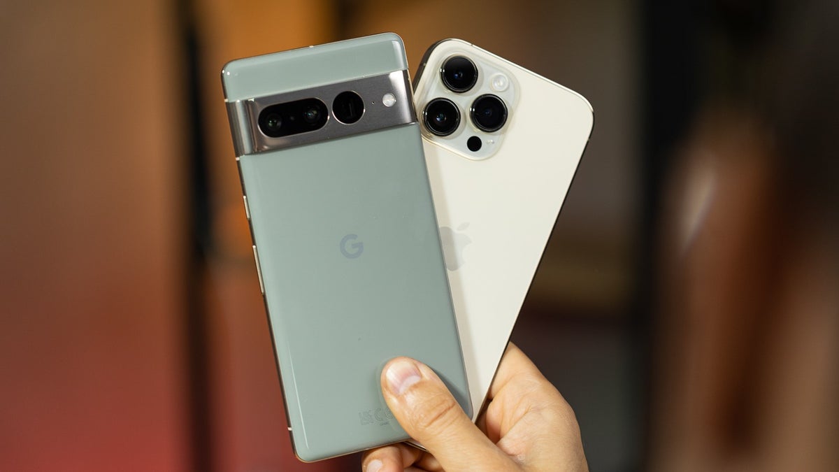 Future Google Pixel plans apparently include iPhone Pro Max and Galaxy Z Flip rivals