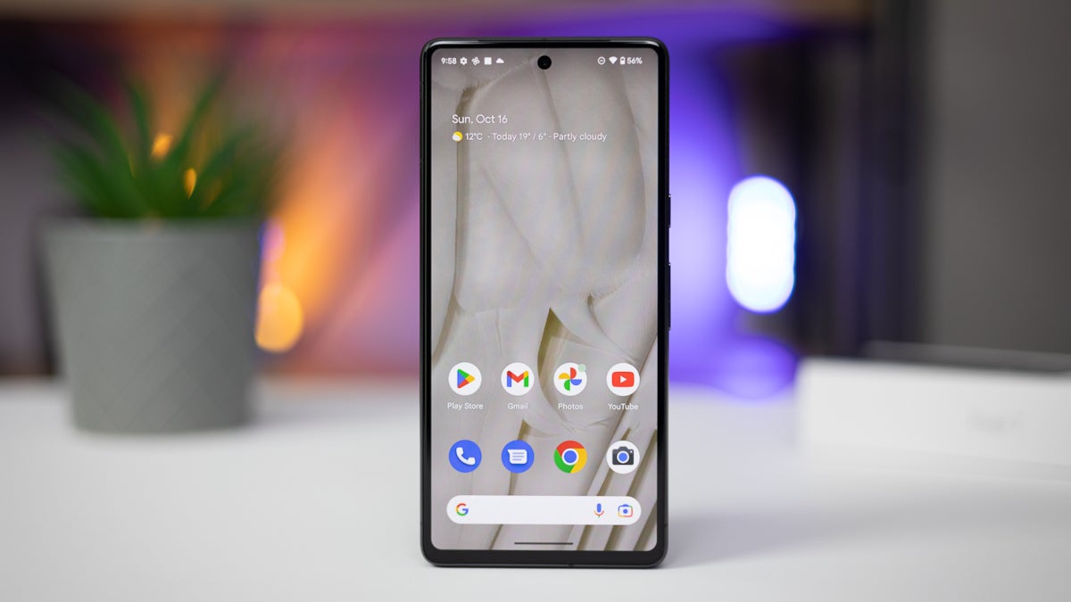 Algunos usuarios de Pixel 7 descubren que el cristal de la barra de la cámara trasera se rompe al azar