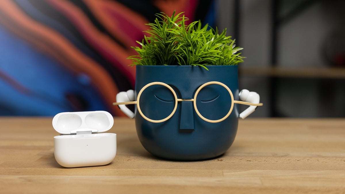 The glorious design thinking case of AirPods.