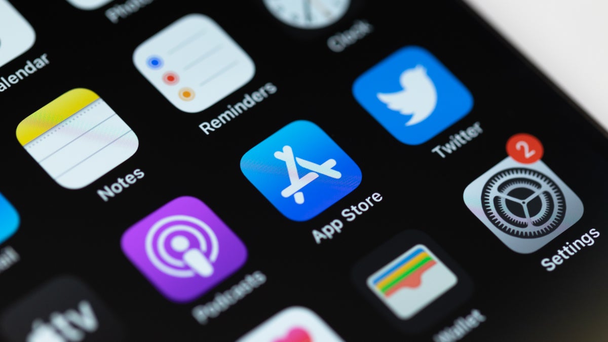 Despite preaching privacy, Apple collects your data to show more ads on native aps