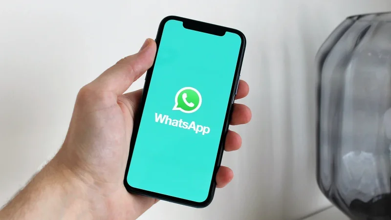Soon, WhatsApp might let you share voice notes as status updates