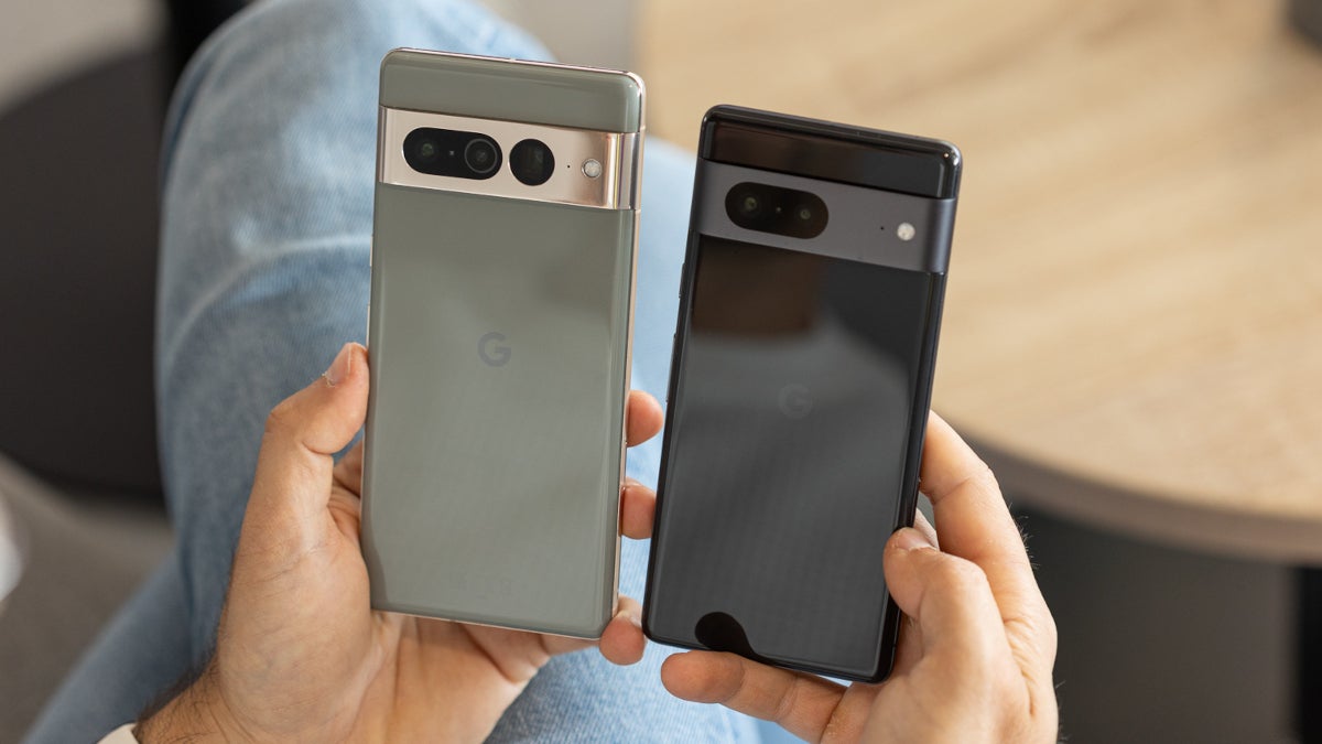 Pixel 7 users are furious at Google for not taking responsibility over shattered glass