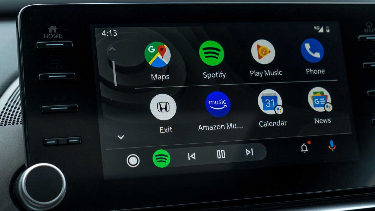 Some Android Auto users are experiencing a strange "Searching for GPS" Google Maps bug