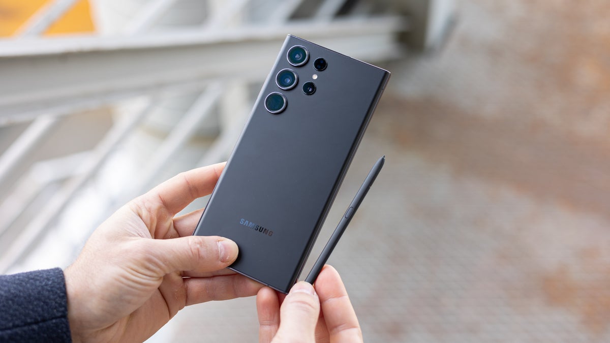 Is the Galaxy S23 Ultra perfect? Even ChatGPT thinks Samsung did it right, would make it rather than iPhone! (AI interview)