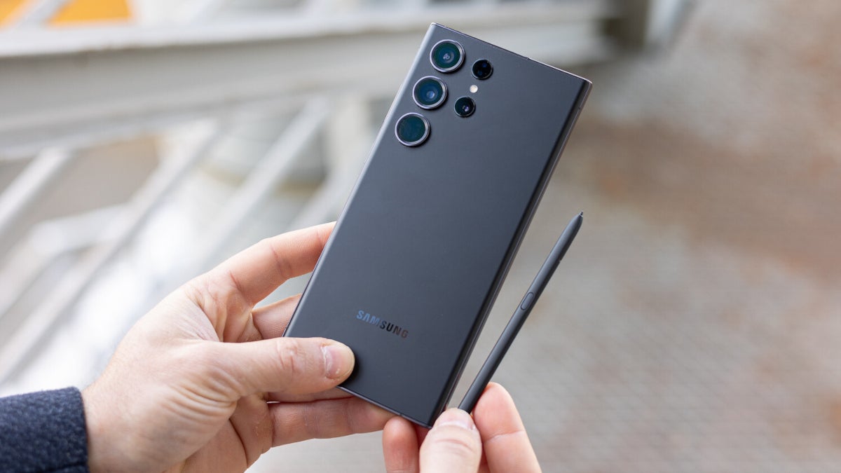 How durable is the Galaxy S23 Ultra? (VIDEO)