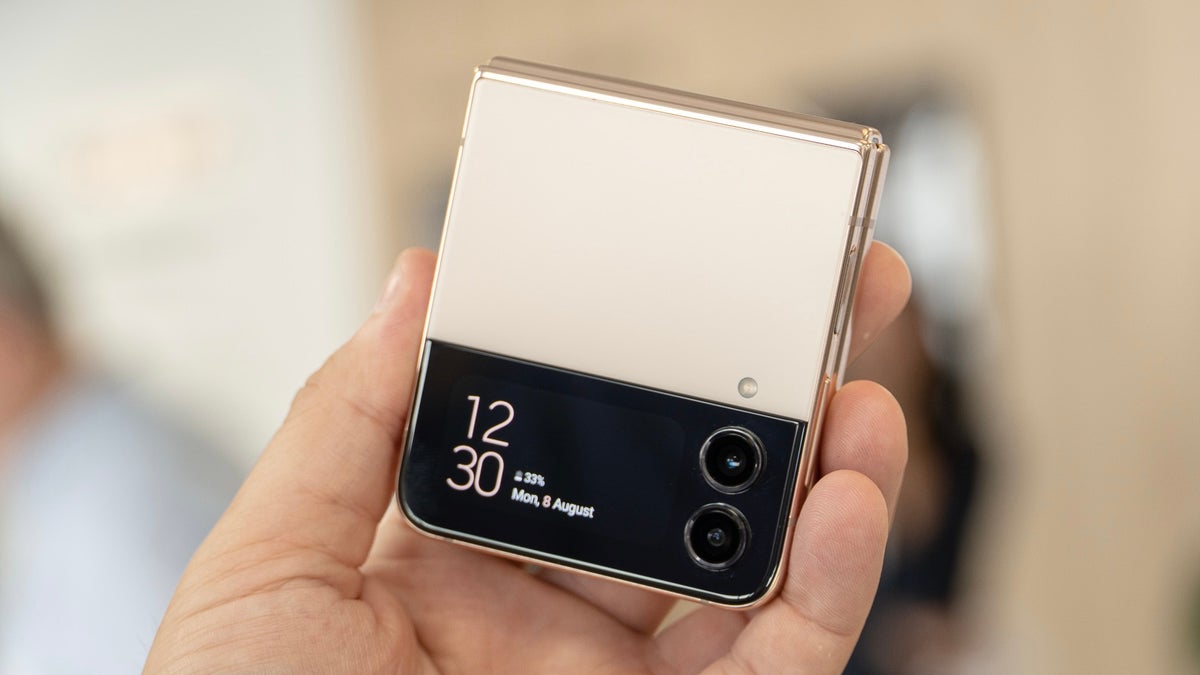 Rumor claims Samsung Galaxy Z Flip 5 will come with a bigger screen than the Oppo Find N2 Flip
