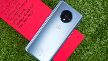 T-Mobile opens the floodgates for OnePlus 7T’s final Android update