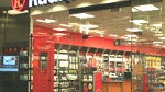 RadioShack opens doors to Windows Phone 7