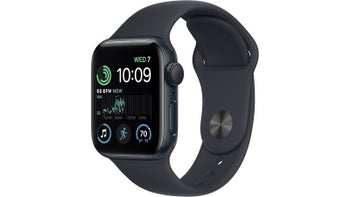 Amazon runs another good deal on the Apple Watch SE (2nd Gen)