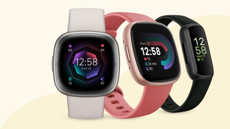 FitBit lifts the paywall and lets its users see health data for up to 90 days