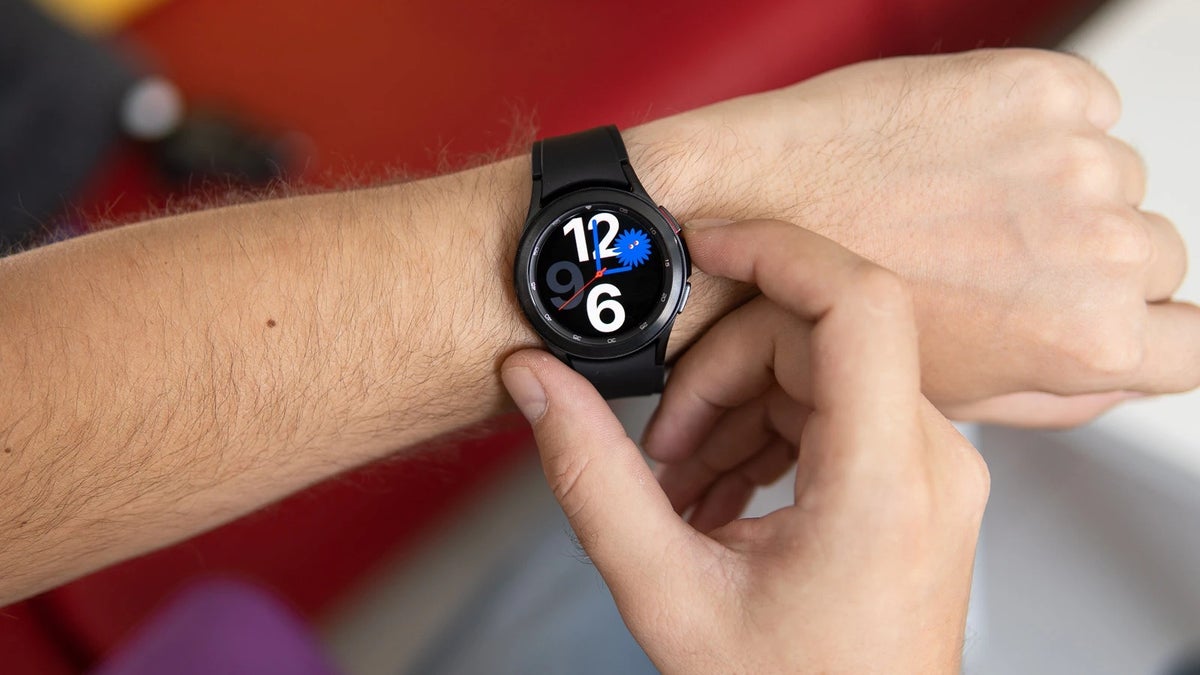 This might be your last chance to nab Samsung's Galaxy Watch 4 Classic at such a crazy low price