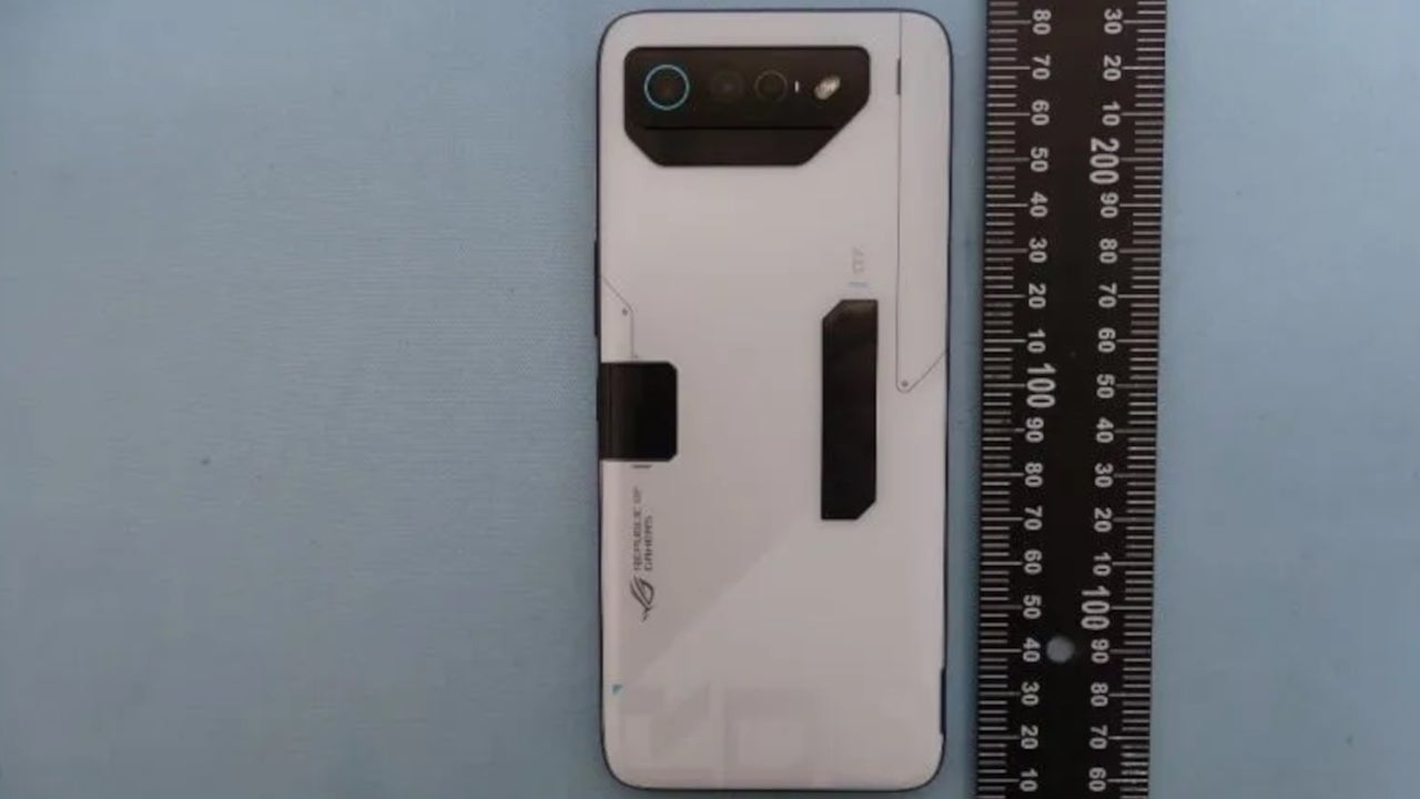 تصاویر لو رفته ایسوس ROG Phone 7 طراحی آشنا را نشان می دهد