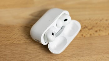 Victim of AirPods Pro 2 theft tries to get his earbuds back by pulling off a slick move