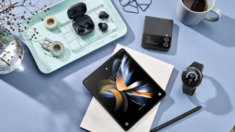 Amazon is currently offering the unlocked 512GB version of the Galaxy Z Fold 4 with a sweet $296 discount