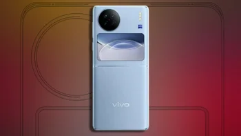 Live image of the unannounced Vivo X Flip surfaces