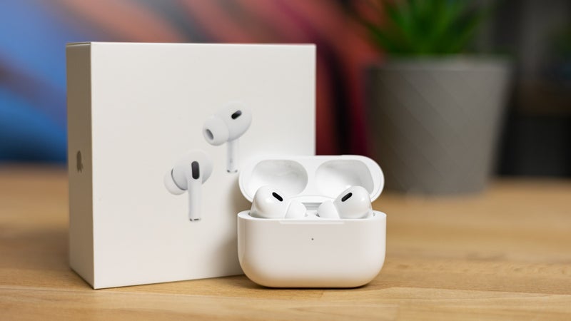 Apple screws up firmware updates for AirPods, pulls them, and then tries again