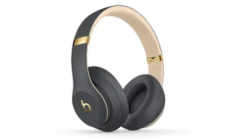 Don't miss out on your second chance to get a pair Beats Studio3 for less than half their price