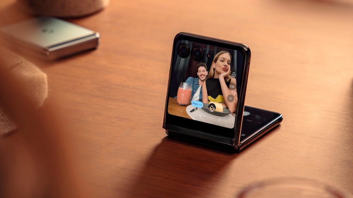 Motorola Razr 40 Ultra announcement fourth time the charm