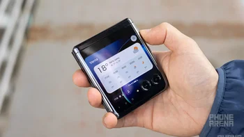 Vote now: Motorola Razr 40 Ultra is out! Would you buy one?
