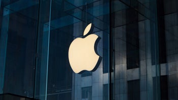Apple closes at a new record high just a week after Vision Pro's unveiling