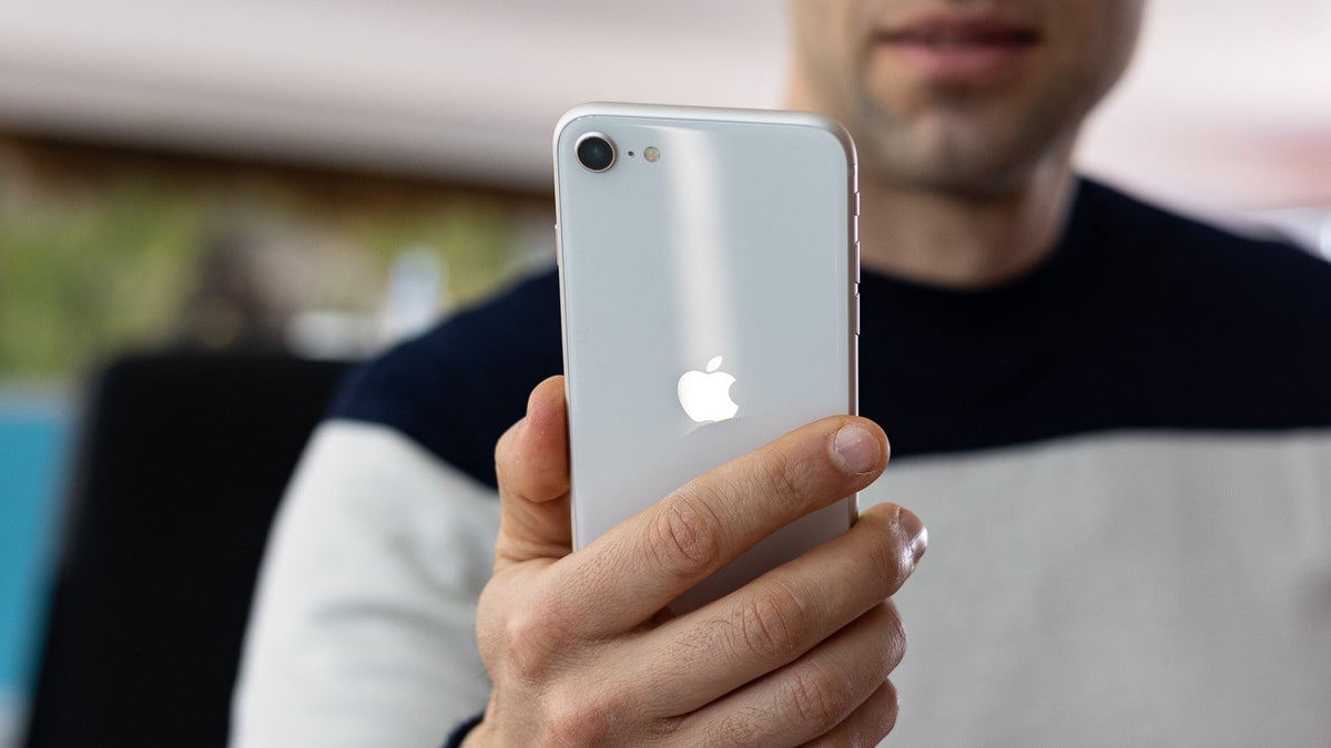 Yet another source saying no new iPhone SE in 2024: maybe 2025?