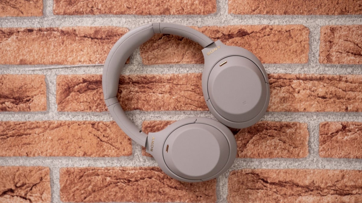 The Sony WH-1000XM4 headphones are heavily discounted on Amazon UK right now