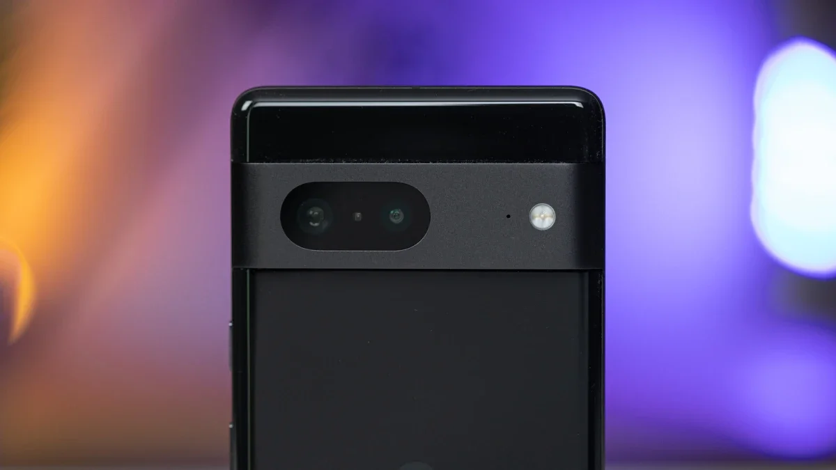 The Google Pixel 7 can now be yours for £100 less than usual on Amazon UK