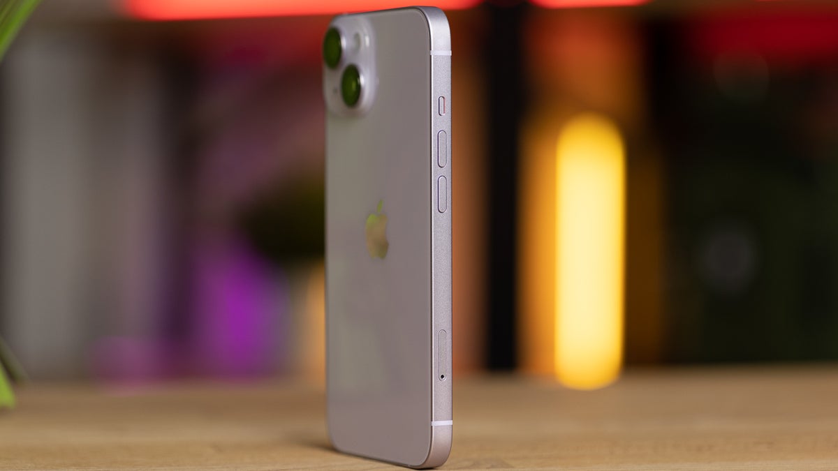 Apple's claim about how satisfied iPhone 14 owners are is "statistically impossible"