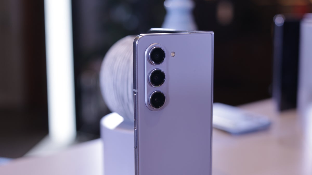 Samsung Galaxy Z Fold 5: What’s in the box?