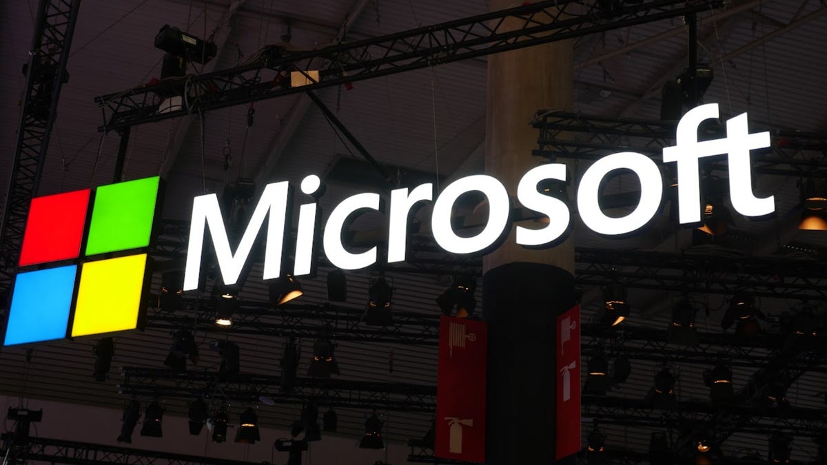 Apple stays still as Google, Microsoft commit to control AI and combat cancer