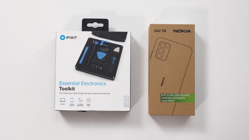 Can you fix your own phone in 2023? Changing the battery of the Nokia G42