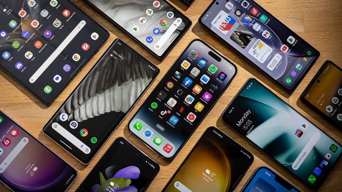 How America Buys and Uses Smartphones — the PhoneArena survey is live!