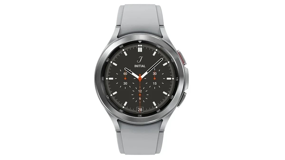 The old but gold Galaxy Watch 4 Classic is 43% off on Amazon and a real bargain
