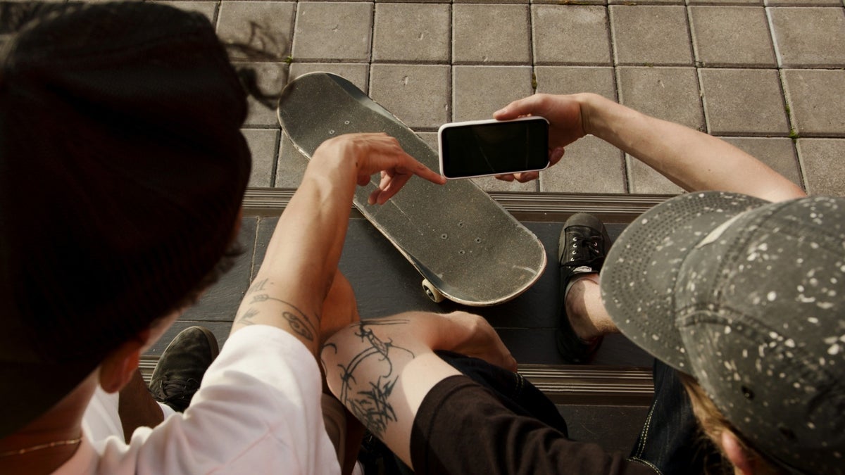 Here’s why iPhones are so popular with teens