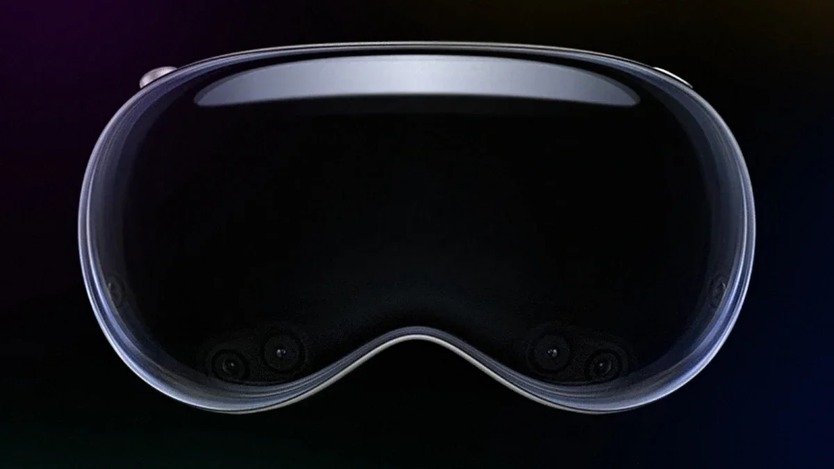 The “Aha!” moment: Tim Cook’s nightly routine involves the Apple Vision Pro