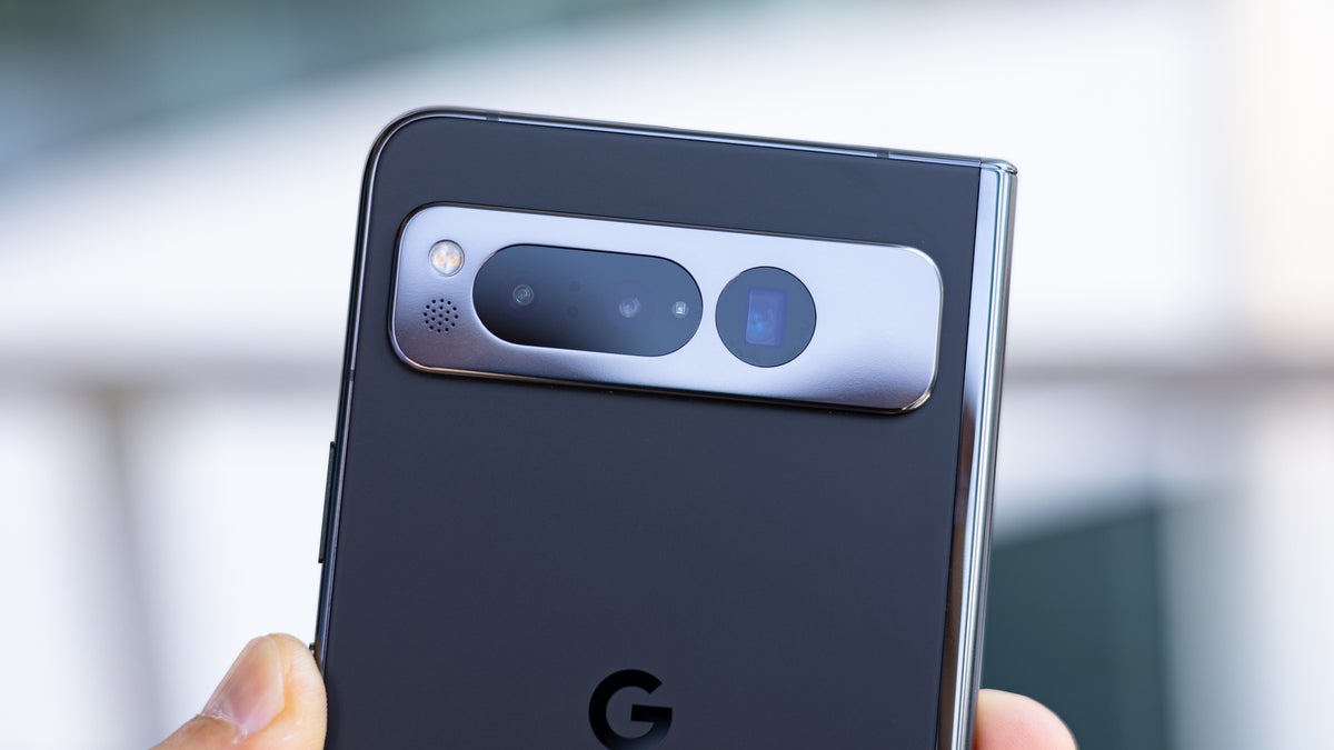 Google có thể đã vô tình tiết lộ sự tồn tại của chiếc điện thoại Pixel không giống ai