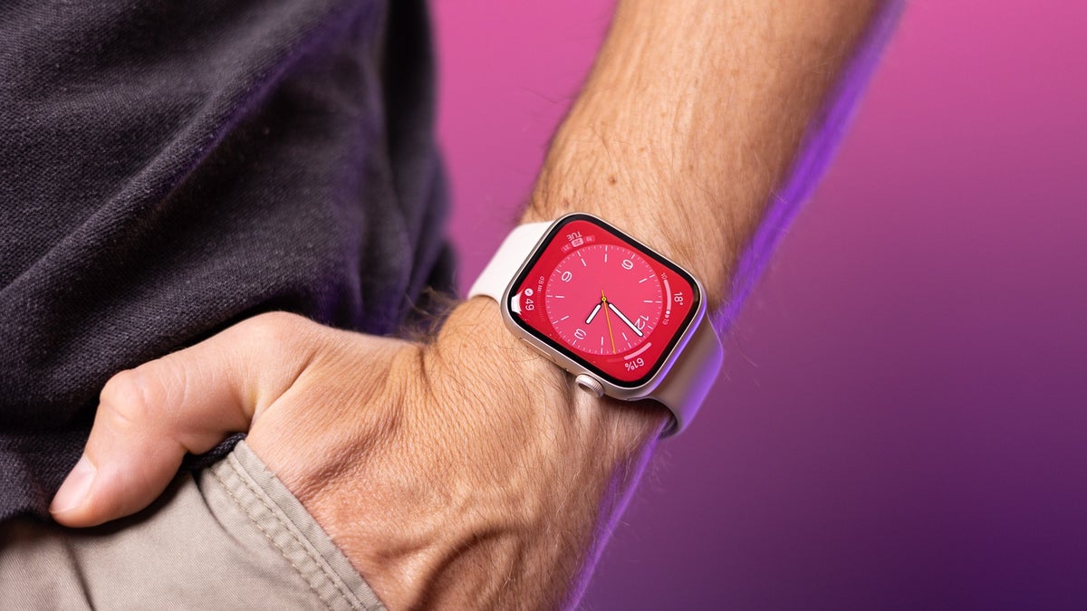 Amazon is knocking the Apple Watch Series 8 down to a simply unreal price