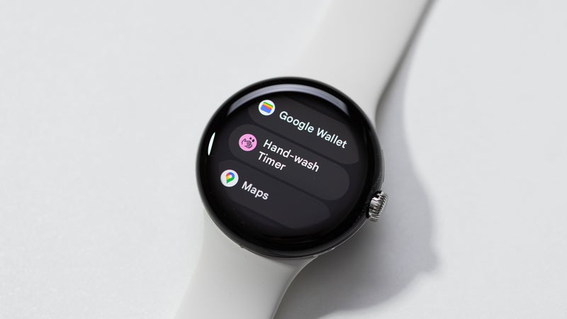 Amazon is clearing out racks with huge Pixel Watch discount