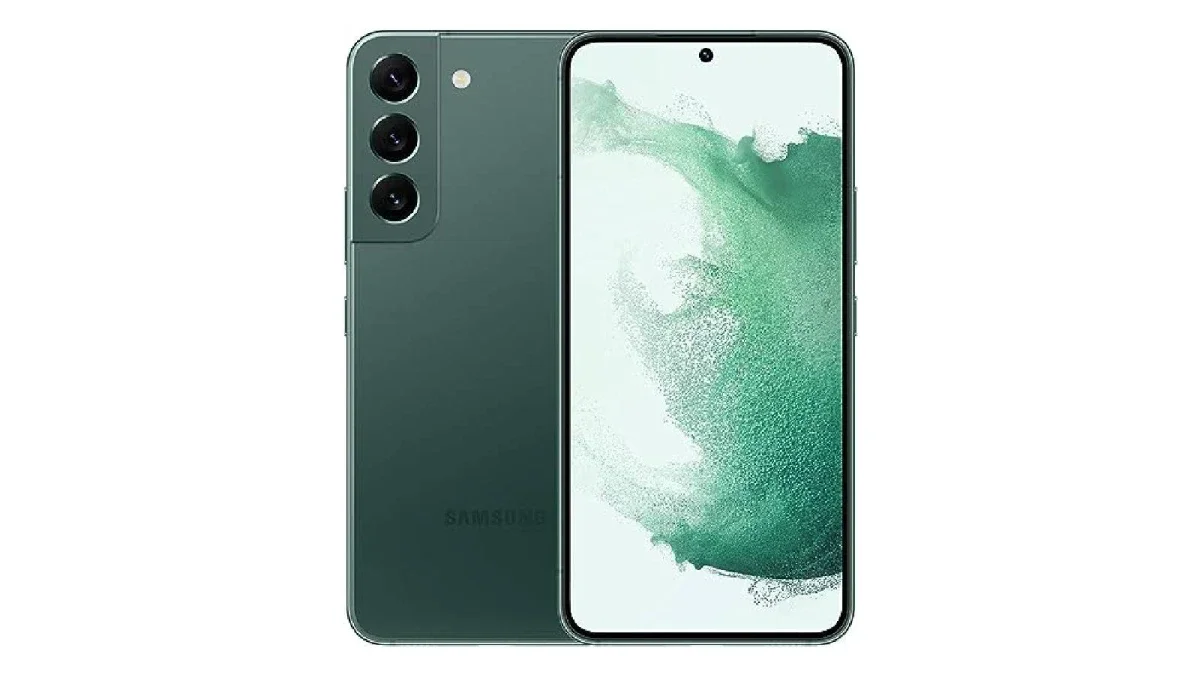 Save big on a new powerful Galaxy phone; grab a green-colored Galaxy S22 256GB with a whopping $251 discount