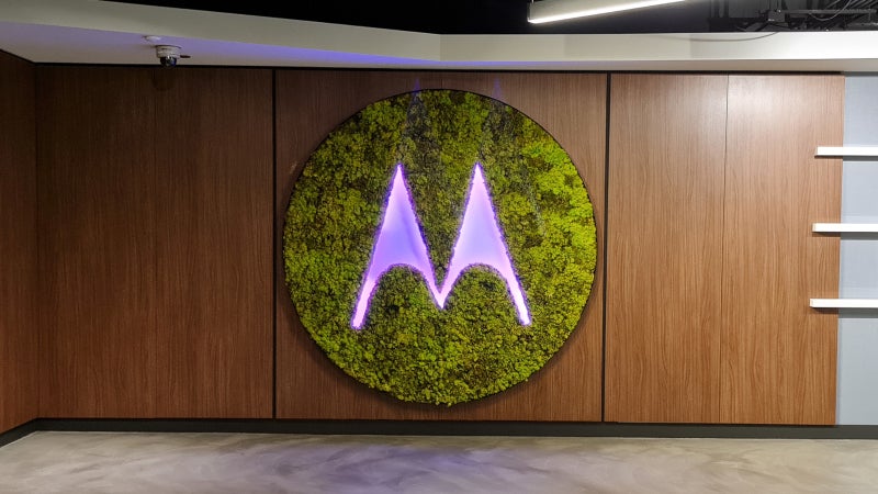 Lenovo reveals new MotoAI personal assistant for Motorola smartphones