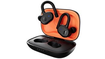 Power through your workouts on the cheap with the deeply discounted Skullcandy Push Active!