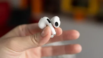 Report says Apple will refresh its AirPods line next year
