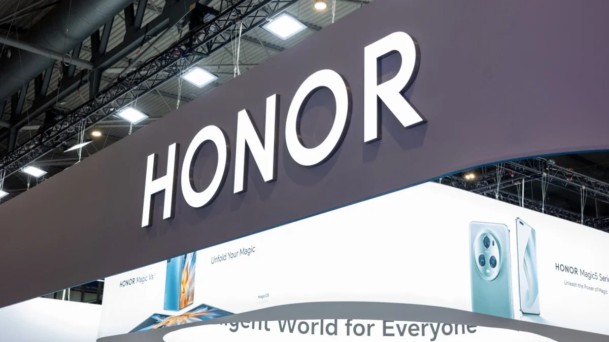 Honor returns to the top spot in China in Q3 2023, closely followed by Vivo and Oppo
