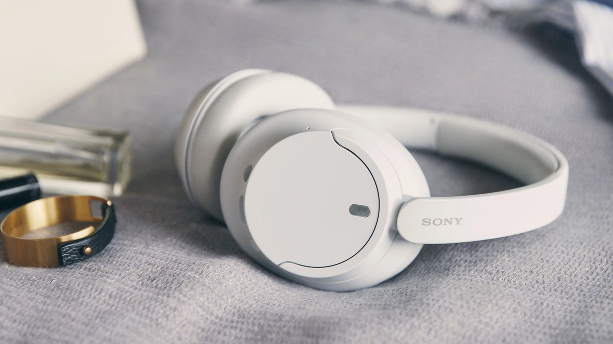 The affordable Sony WH-CH720N got even cheaper on  through