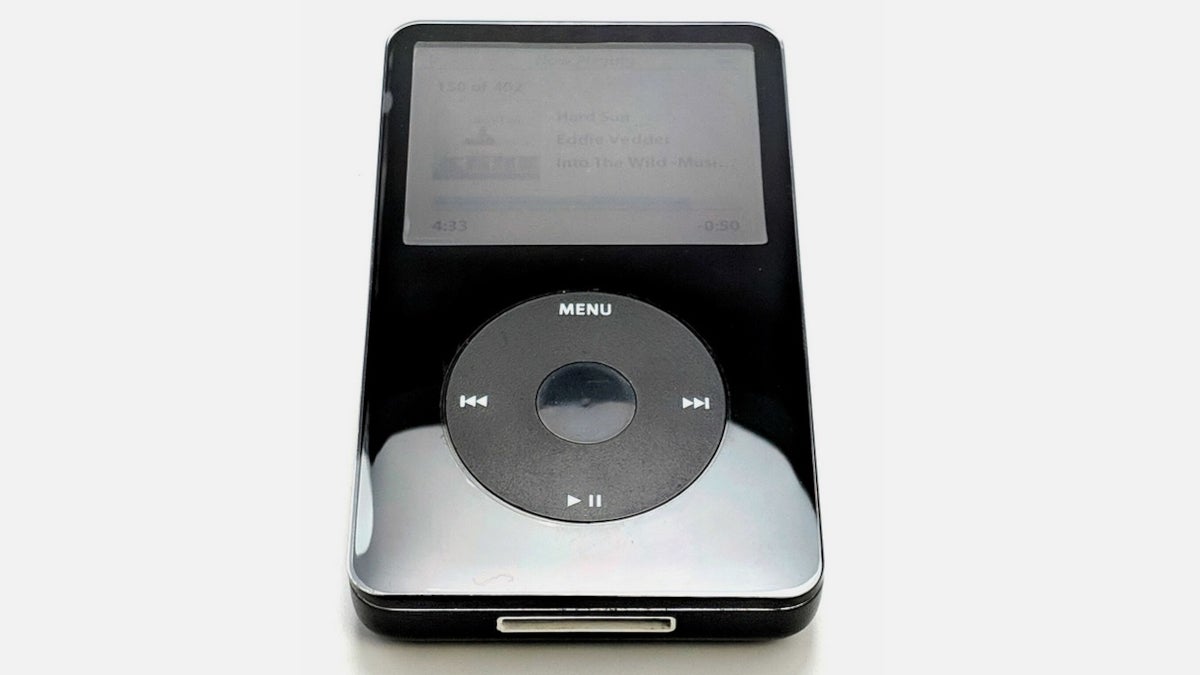 Las unidades iPod MP3 reacondicionadas de quinta generación se venden en línea