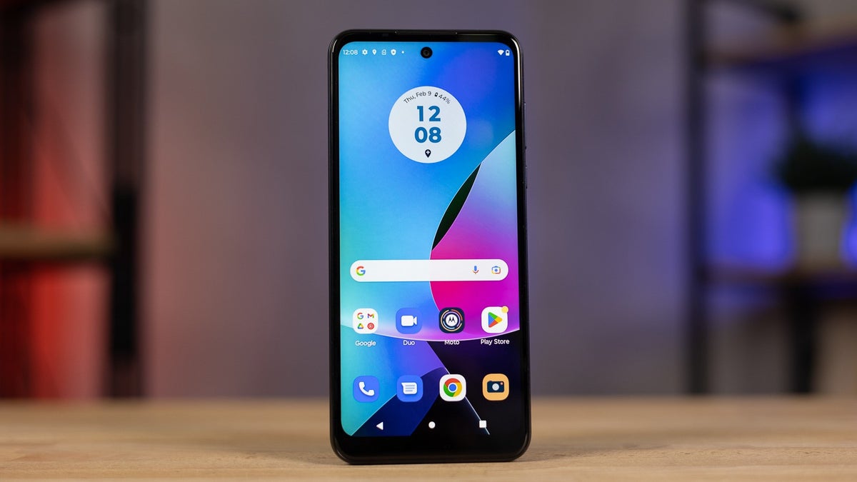 Prices for the ultracheap Moto G Play (2023) sink to a new all-time low on Amazon