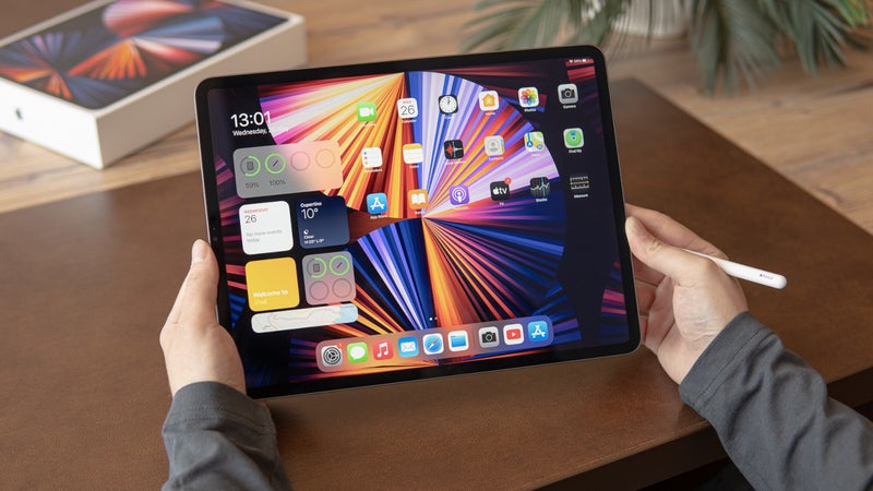 Leak reveals which iPad tablets will be upgraded to an OLED display and when it will happen